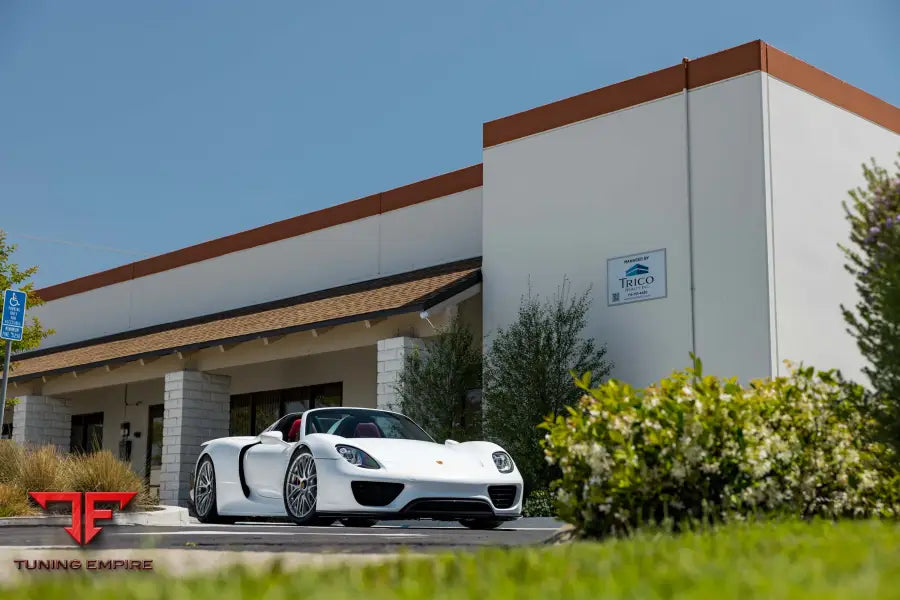 PORSCHE 918 FORGED WHEELS AND EXHAUST SYSTEM