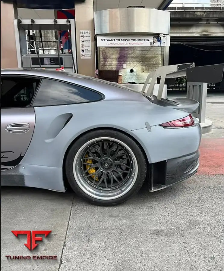 PORSCHE (R16) 991.1 GT3R BODY KIT