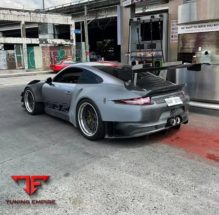 PORSCHE (R16) 991.1 GT3R BODY KIT