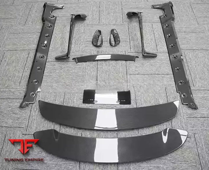 PORSCHE 992 OEM CARBON BODY KIT PARTS