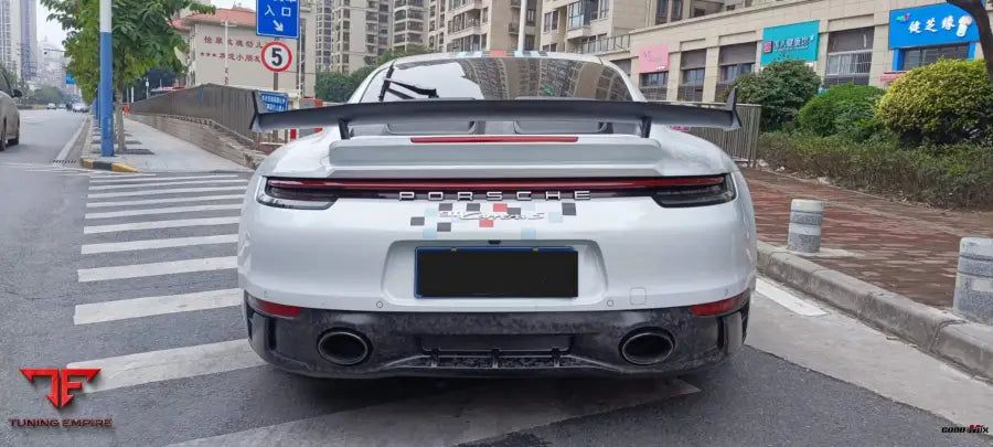 PORSCHE 992 CARBON FIBER PARTS