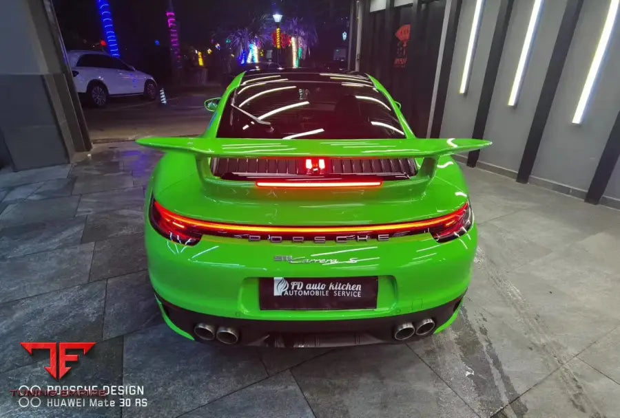 PORSCHE 992 CARBON FIBER PARTS