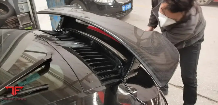 PORSCHE 992 CARBON FIBER PARTS