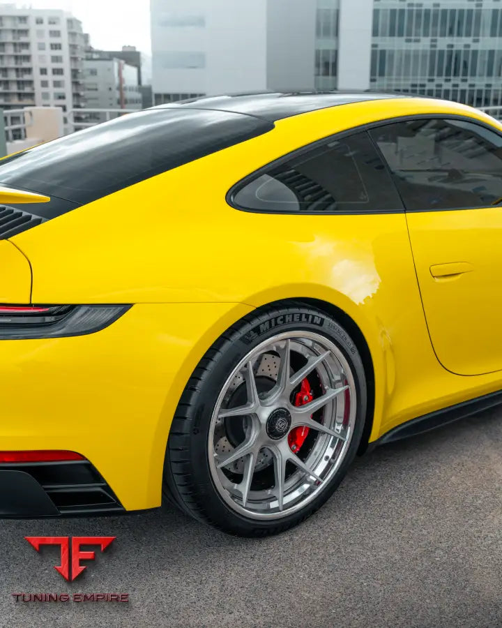 PORSCHE 992 CARRERA 4 GTS FORGED WHEELS