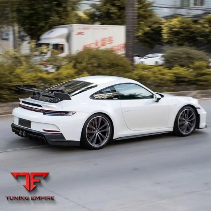 PORSCHE 992 DRY CARBON FIBER BODY KIT PARTS