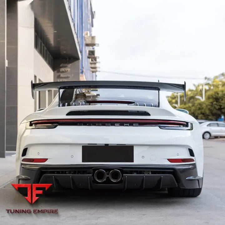PORSCHE 992 DRY CARBON FIBER BODY KIT PARTS