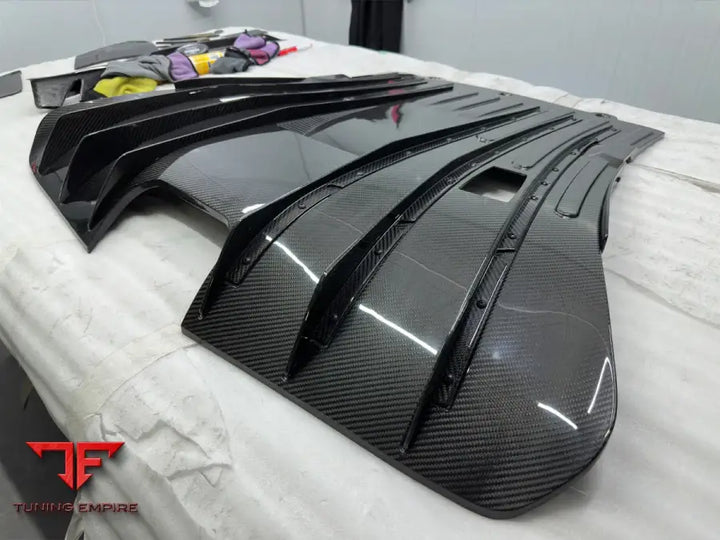 PORSCHE 992 GT3 RS CARBON FIBER BODY KIT