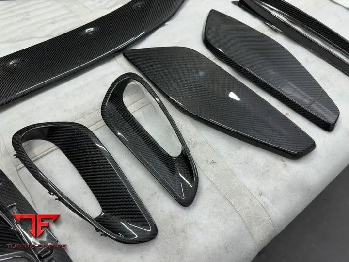 PORSCHE 992 GT3 RS CARBON FIBER BODY KIT