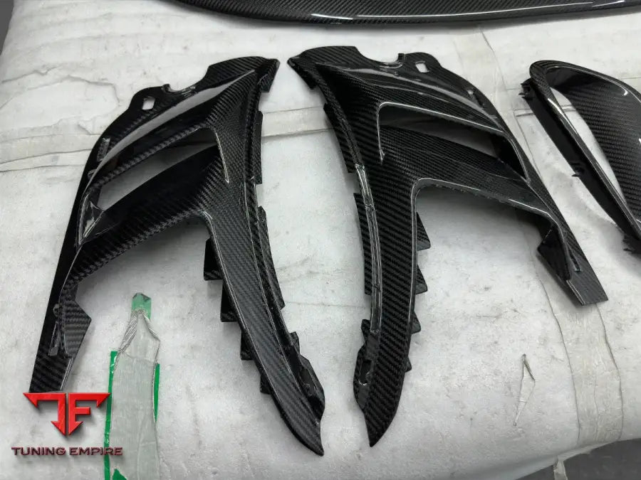 PORSCHE 992 GT3 RS CARBON FIBER BODY KIT