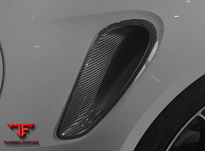 CARBON PRO PORSCHE 992 TURBO CARBON BODY KITS