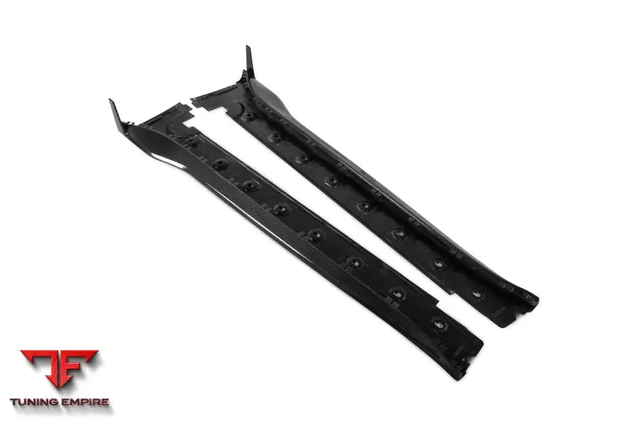 Porsche 992 Turbo S Dry Carbon Body kit