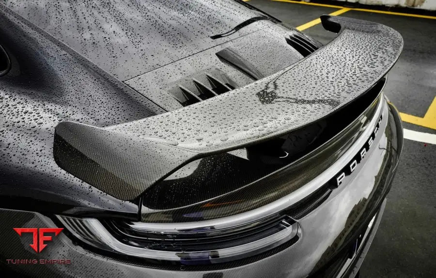 Porsche 992 Turbo S Dry Carbon Body kit