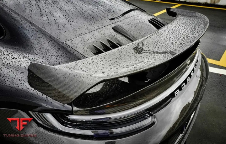 Porsche 992 Turbo S Dry Carbon Body kit