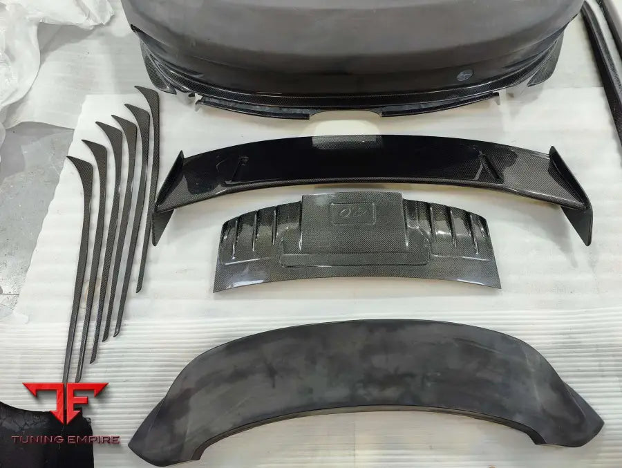 PORSCHE 992 upgrade to 992 GT3 body kit