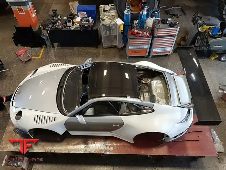 PORSCHE 996.1 AND 996.2 TO PORSCHE 997 2013 GT3R BODY KIT