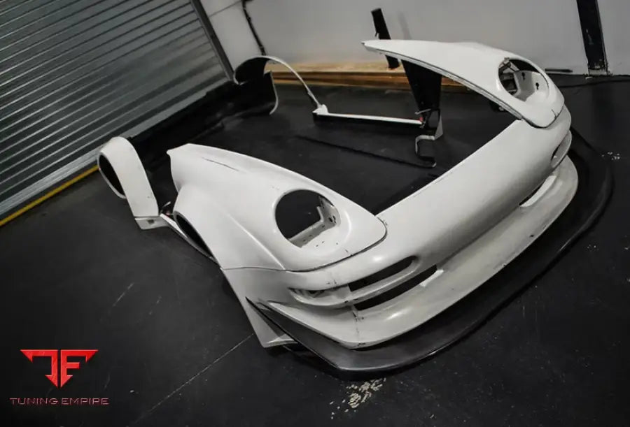 PORSCHE 996 GT2 EVO R BODY KIT