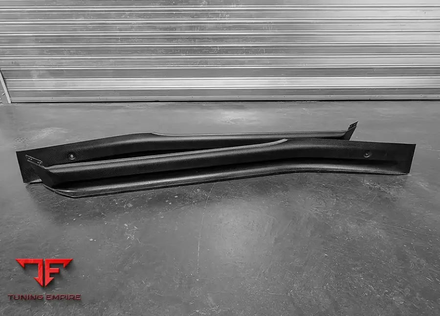 PORSCHE 997 GT3 R CARBON BODY KIT