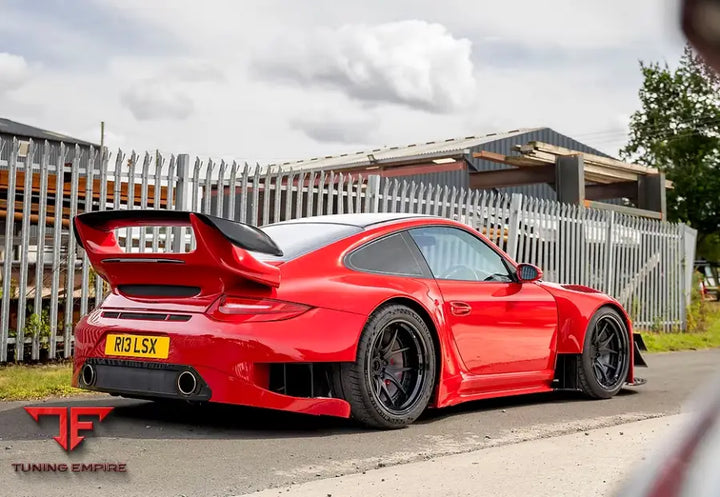 PORSCHE 997 GT3 R CARBON BODY KIT