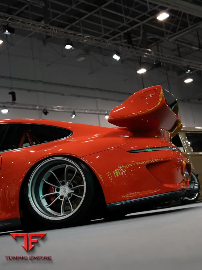 PORSCHE BODY KIT AND FORGED WHEELS-02