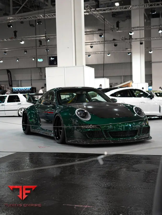 PORSCHE BODY KIT AND FORGED WHEELS