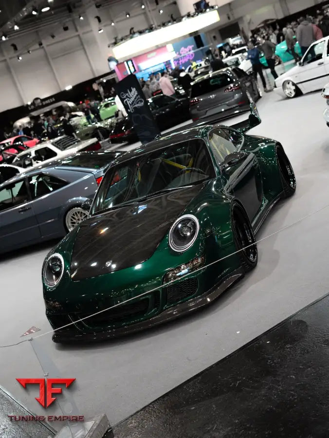PORSCHE BODY KIT AND FORGED WHEELS