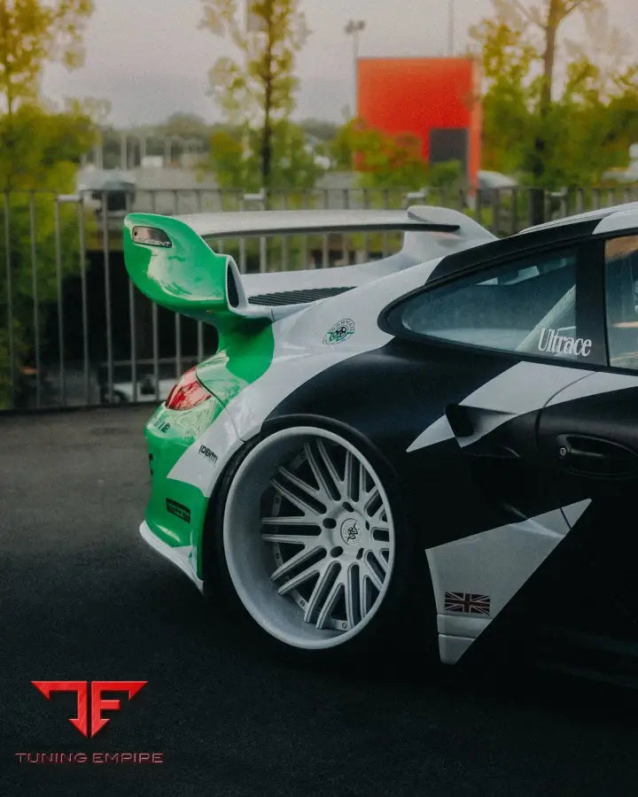 PORSCHE BODY KIT AND FORGED WHEELS-26
