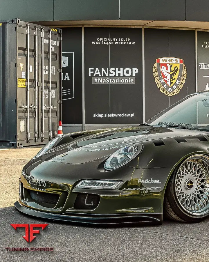 PORSCHE BODY KIT AND FORGED WHEELS-38