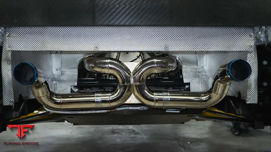 PORSCHE CARRERA GT FORGED WHEELS AND EXHAUST SYSTEM