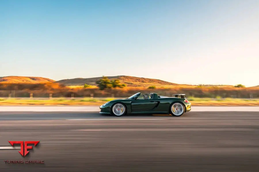 PORSCHE CARRERA GT FORGED WHEELS AND EXHAUST SYSTEM