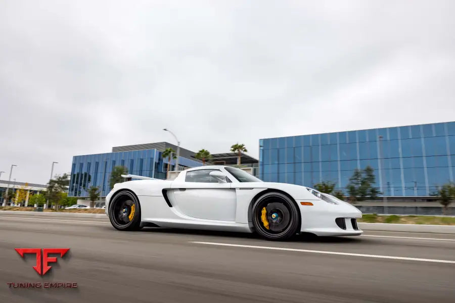 PORSCHE CARRERA GT FORGED WHEELS AND EXHAUST SYSTEM