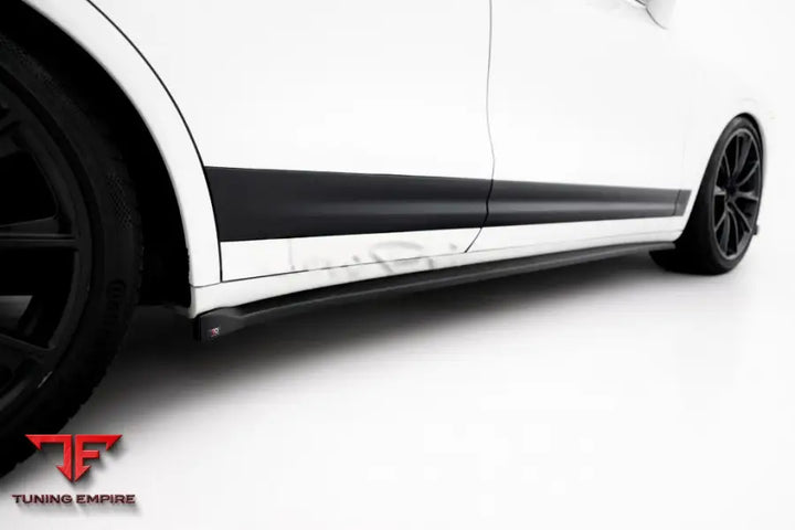 PORSCHE CAYENNE 958 BLACK EDITION - BODY KIT