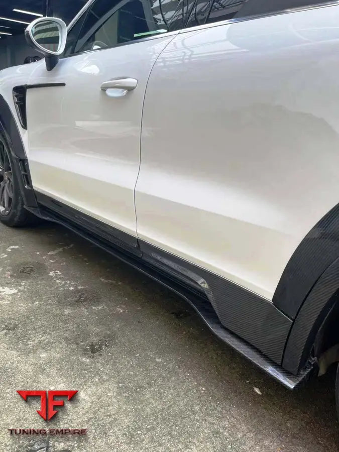 PORSCHE CAYENNE 9Y0.2 CARBON BODY KIT