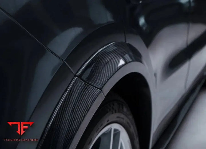 PORSCHE CAYENNE 9Y0 CARBON FIBER BODY KIT 2018-2023Y