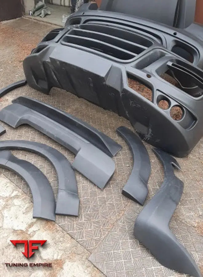 PORSCHE CAYENNE TURBO S CARBON FIBER PARTS