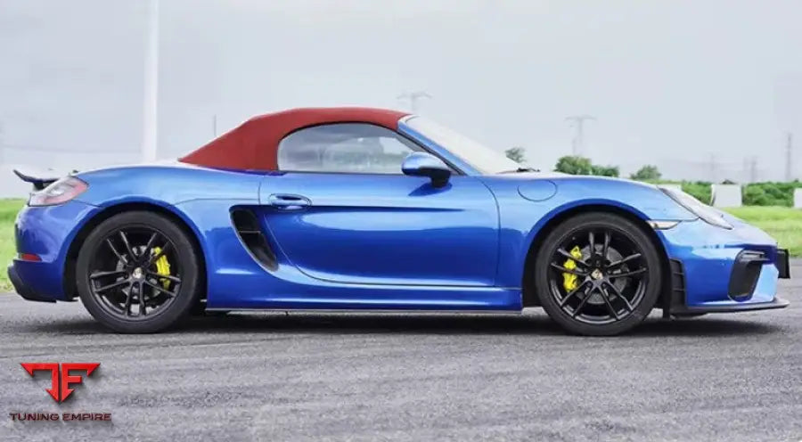 PORSCHE CAYMAN 981 GT4 CARBON FIBER PARTS