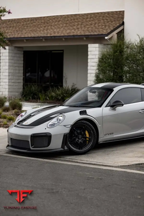 PORSCHE GT2RS FORGED WHEELS AND EXHAUST SYSTEM