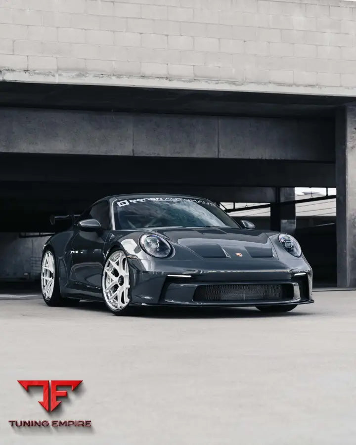 PORSCHE GT3 FORGED WHEELS AND EXHAUST SYSTEM