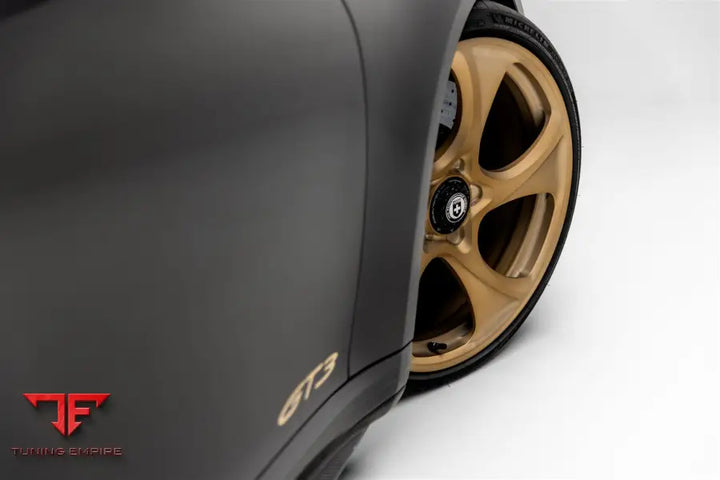 PORSCHE GT3 FORGED WHEELS AND EXHAUST SYSTEM
