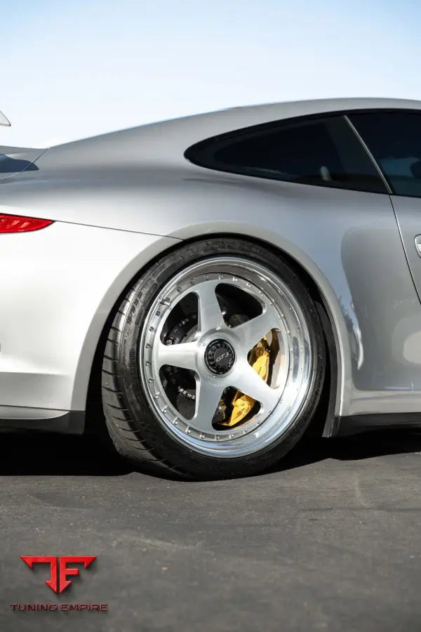 PORSCHE GT3 FORGED WHEELS AND EXHAUST SYSTEM