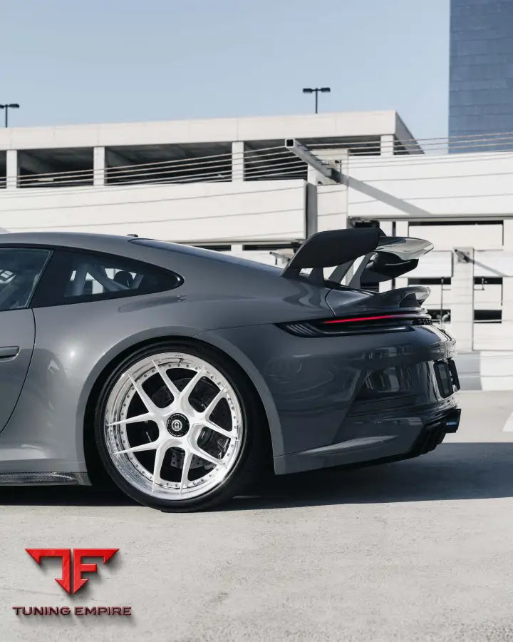 PORSCHE GT3 FORGED WHEELS AND EXHAUST SYSTEM