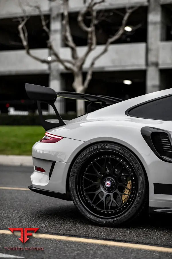 PORSCHE GT3RS FORGED WHEELS AND EXHAUST SYSTEM