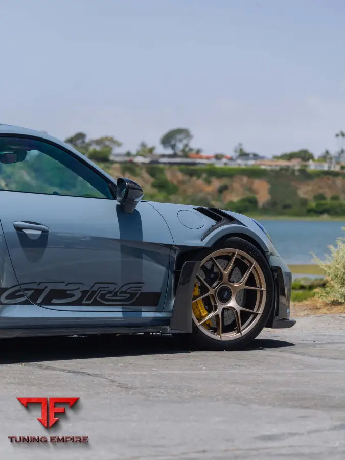 PORSCHE GT3RS FORGED WHEELS AND EXHAUST SYSTEM