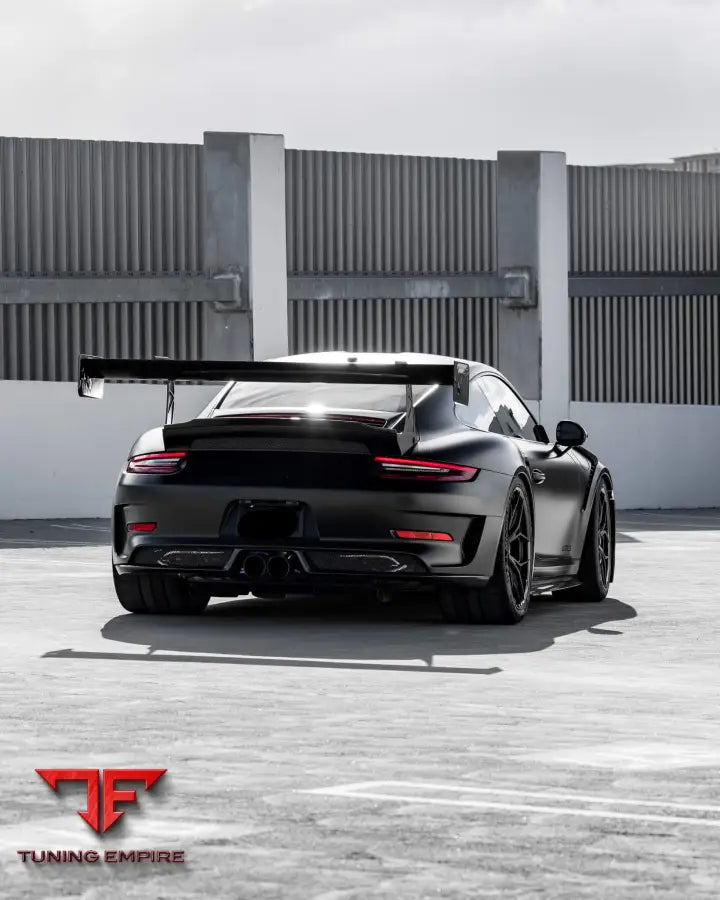 PORSCHE GT3RS FORGED WHEELS AND EXHAUST SYSTEM