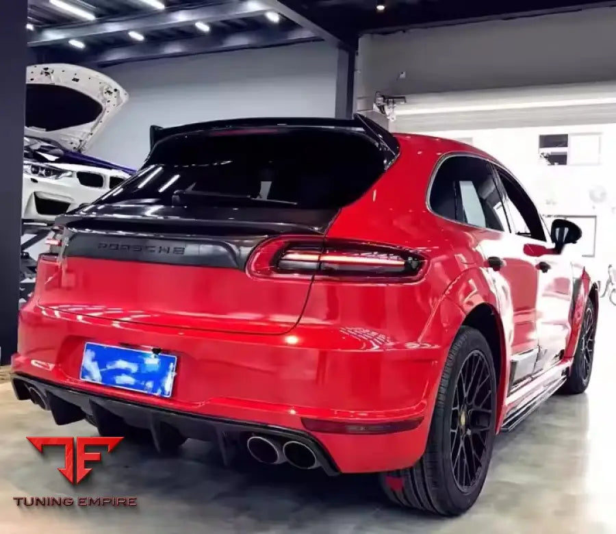 PORSCHE MACAN 2014-2016 CARBON FIBER BODY KIT
