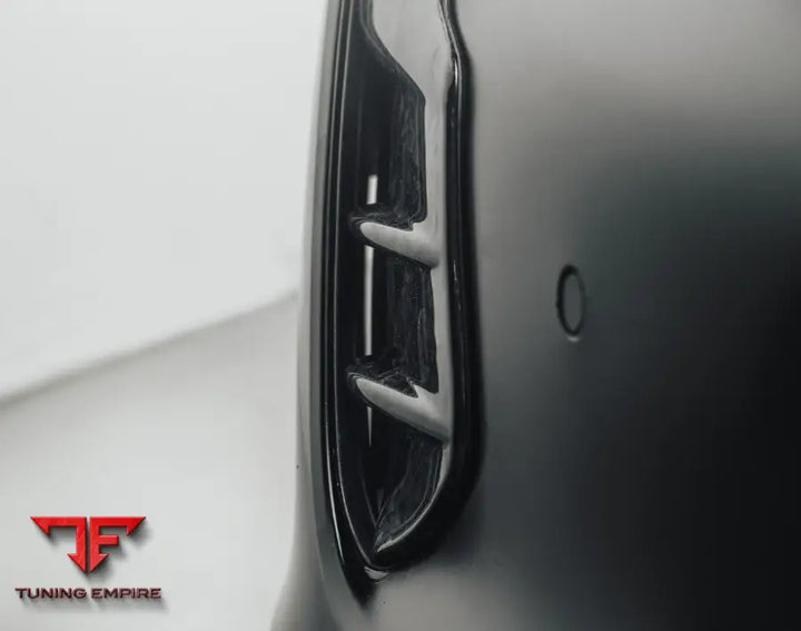 PORSCHE TAYCAN CARBON PARTS 2019Y