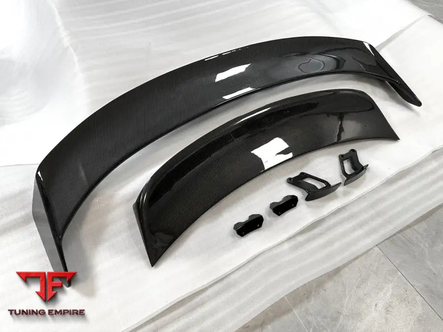 PORSCHE TAYCAN CARBON BODY KITS