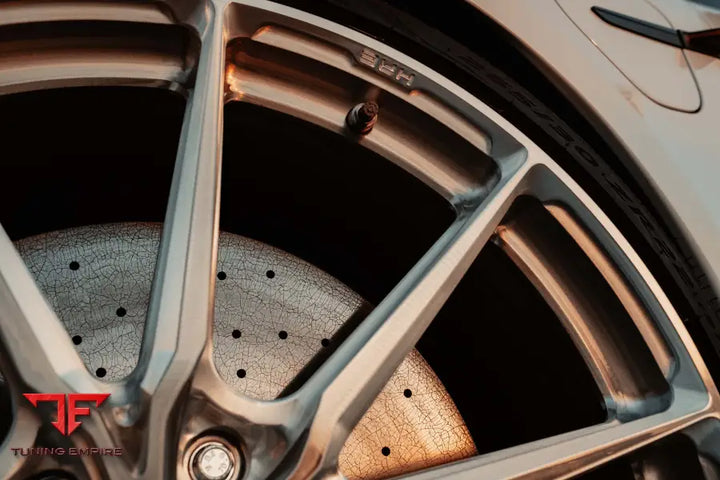 PORSCHE TAYCAN FORGED WHEELS AND EXHAUST SYSTEM