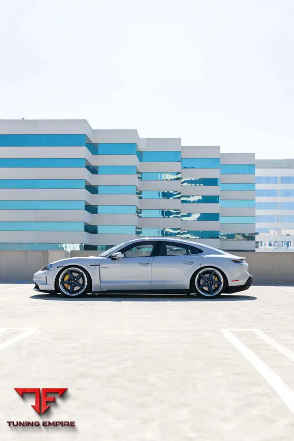 PORSCHE TAYCAN GTS FORGED WHEELS AND EXHAUST SYSTEM