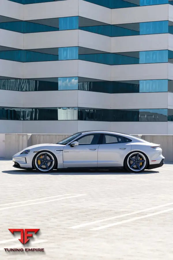 PORSCHE TAYCAN GTS FORGED WHEELS AND EXHAUST SYSTEM