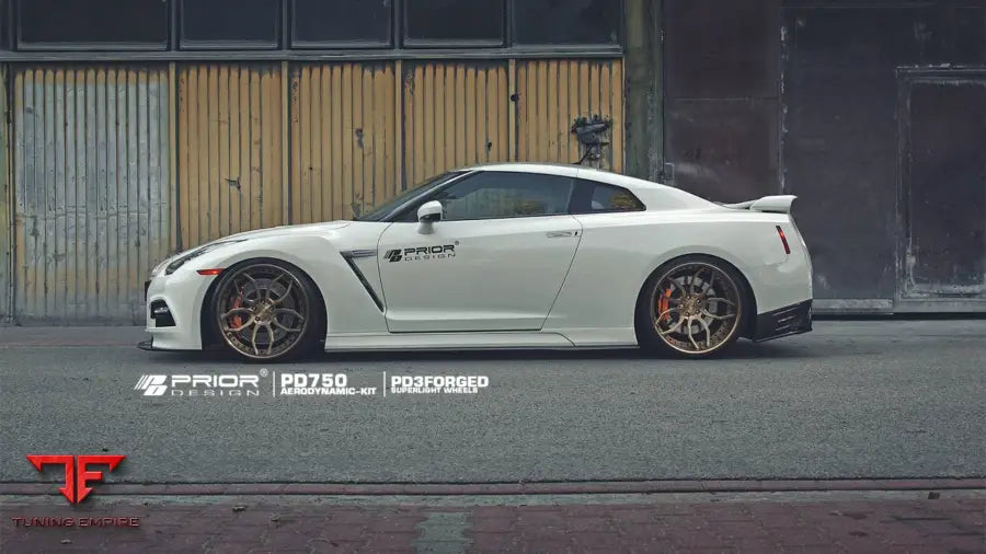 PRIOR DESIGN NISSAN GT-R R35 BODY KIT